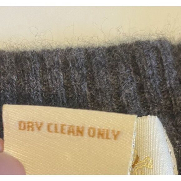 Peck & Peck 100% Cashmere Sweater‎ Sz M Gray Zebra Long Sleeve Quiet Luxury - Picture 5 of 7